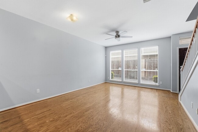 Foto del edificio - 1507 Sutton St