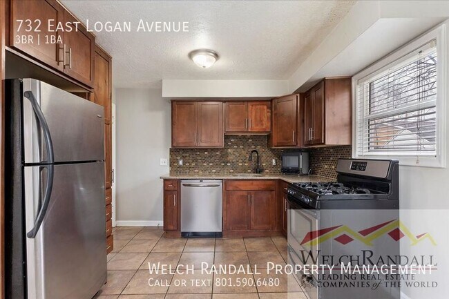 Building Photo - 3 Bedroom 1 Bath SLC Home.