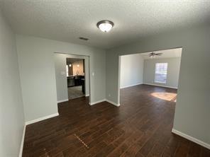Building Photo - 6600 Rhea Ridge Dr