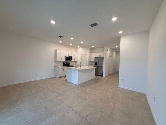 Foto del edificio - Palmero Community ~ 3 bed/ 2.5 bath Townhouse