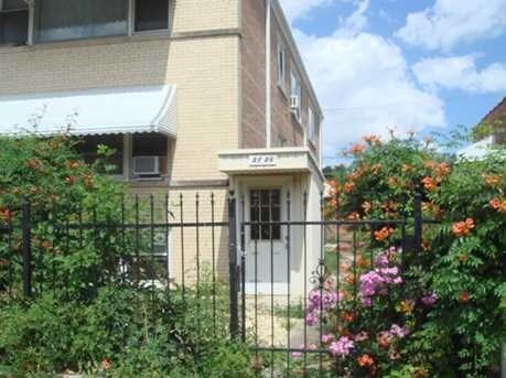 Foto del edificio - 3736 W 59th St