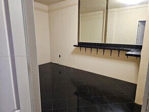 Building Photo - 21417 NW 13th Ct