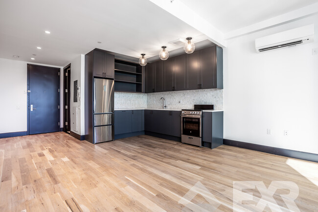 Foto del edificio - 523 Franklin Ave