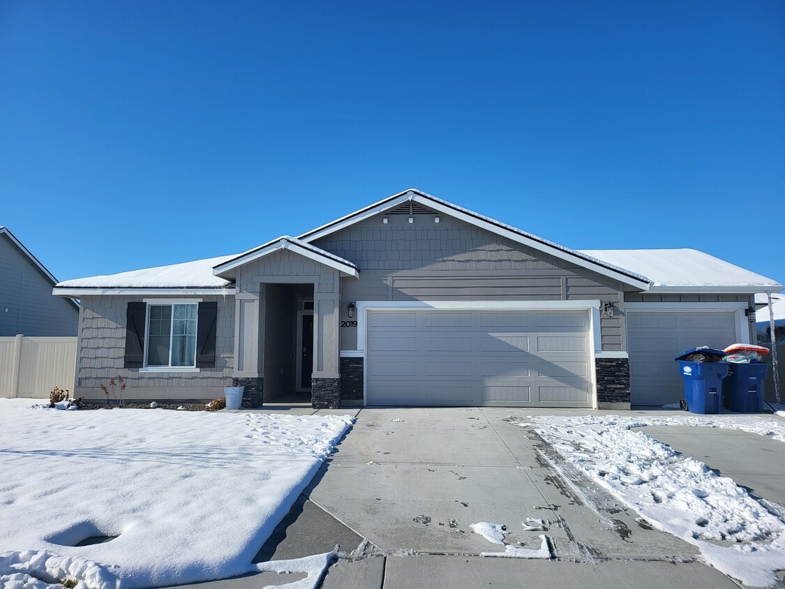 2019 Columbia Dr, Twin Falls, ID 83301 House Rental in Twin Falls, ID
