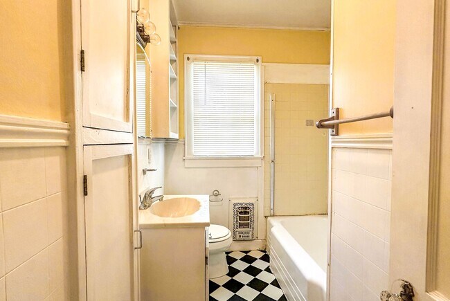 Foto del edificio - 2 Bedroom 1 Bathroom House in Texarkana, TX