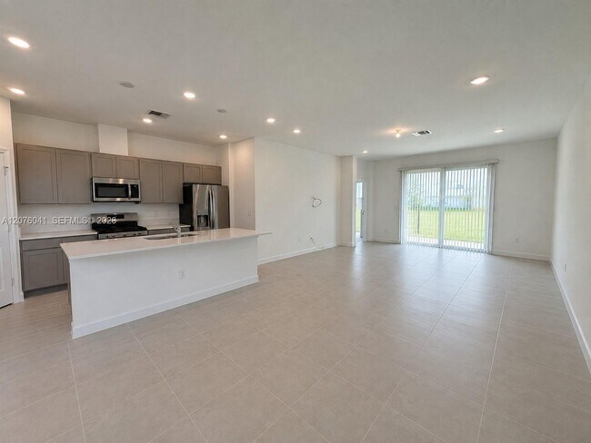 Building Photo - 1706 Pelican Post Pl