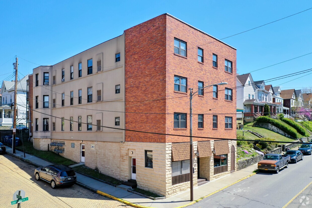 Building Photo - 201 California Ave