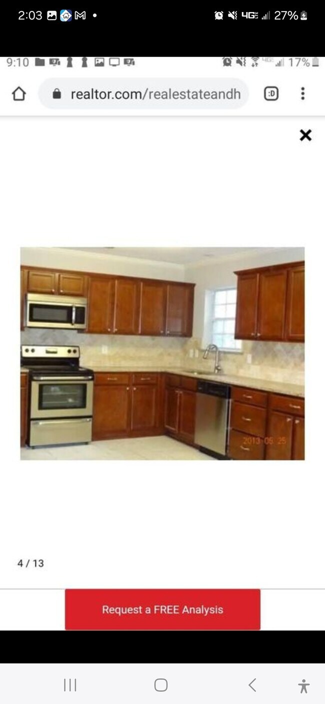 Building Photo - 501 Chatsworth Dr