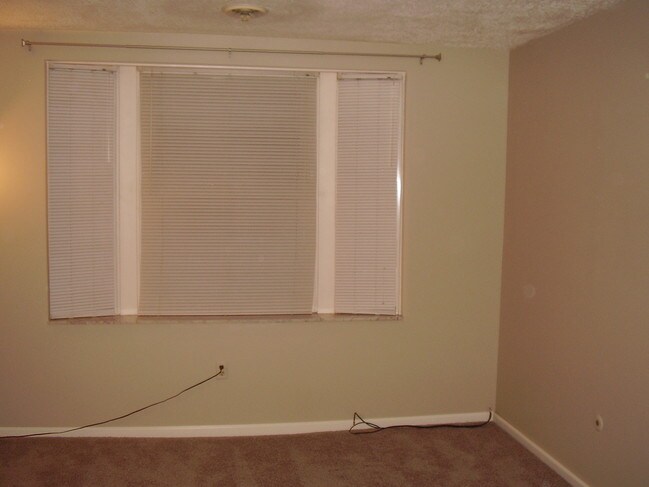 Foto del edificio - 5523 Ellsworth Ave