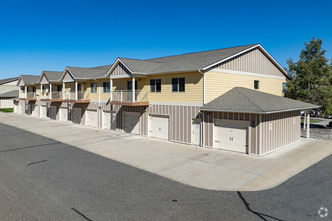 Building Photo - Granite Peak
