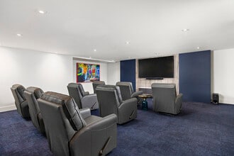 Building Photo - King William Residences