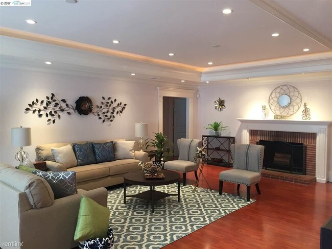Foto del edificio - 4170 Seven Hills Rd