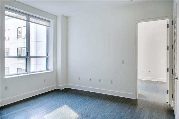 Building Photo - 416 W 52nd St