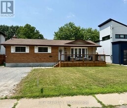 Building Photo - 3223 Dorchester Rd