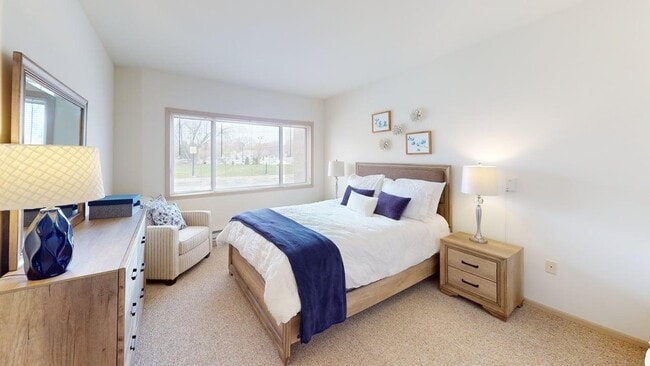 Building Photo - Forest Ridge Senior Community