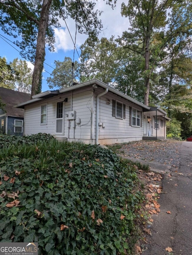 Building Photo - 2085 Northside Dr NW