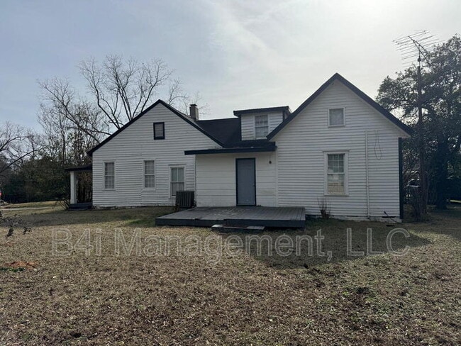 Building Photo - 306 Veazey St