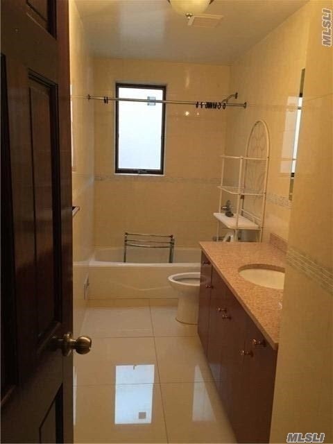 Foto del edificio - 151-49 20th Ave