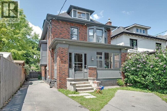 Building Photo - 38 Ashford Blvd