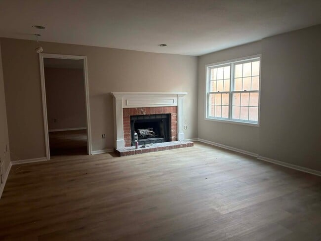 Foto del edificio - 1832 S Laurel St