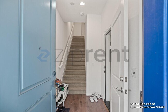 Foto del edificio - 2588 Gimelli Way