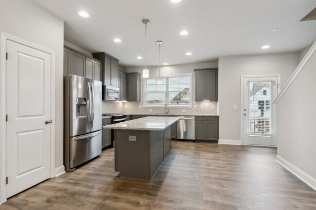 Building Photo - 204 Atkinson Way