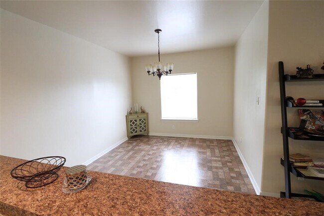 Foto del edificio - 1513 Cage St