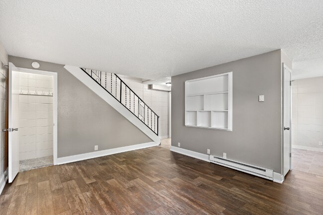 Foto del edificio - 944 S Curtis Rd