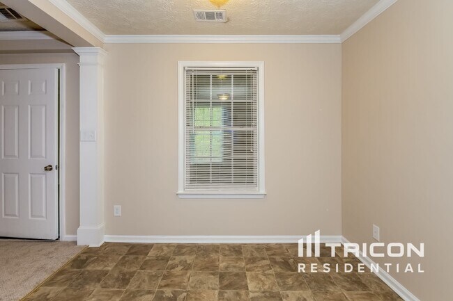 Foto del edificio - 1440 Brookdale Dr