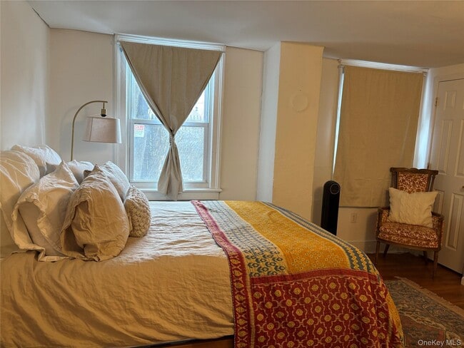 Foto del edificio - 455 Piermont Ave