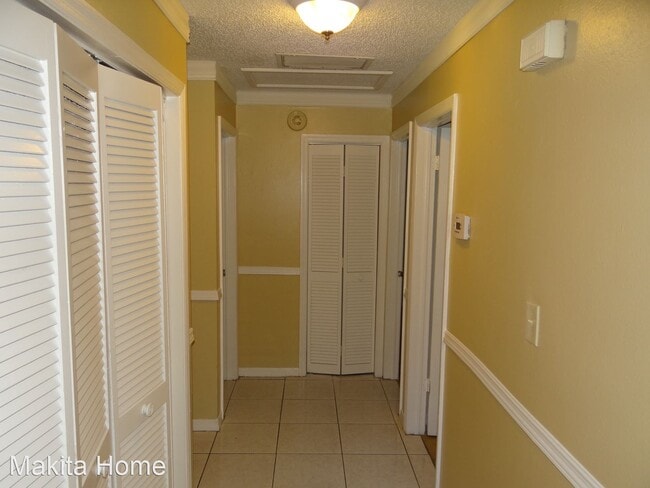 Building Photo - 4 br, 2 bath House - 1309 W. Humphrey St.