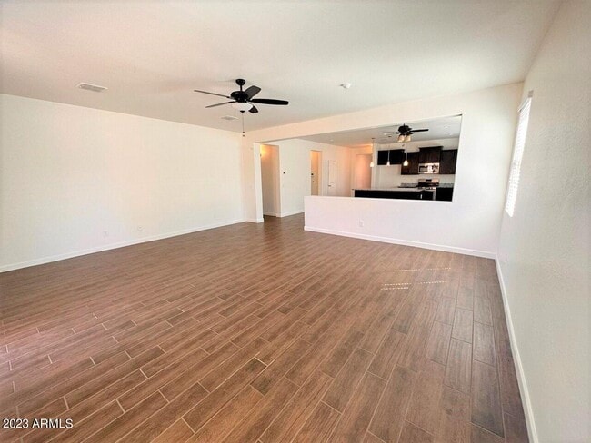 Foto del edificio - 13524 W Remuda Dr