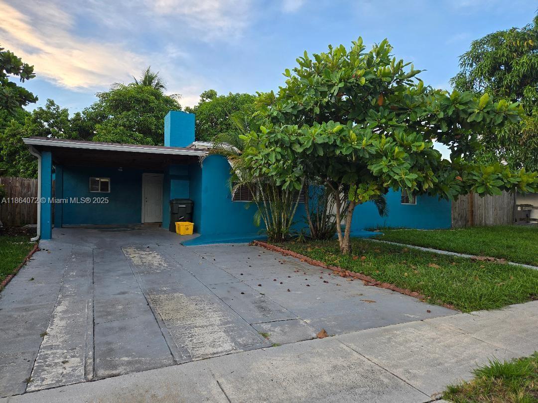 Foto principal - 629 Troy Blvd