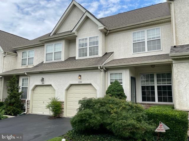 Primary Photo - 202 Brookdale Ct