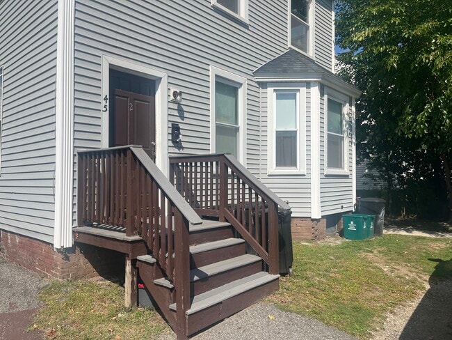 Building Photo - 45 Wachusett St