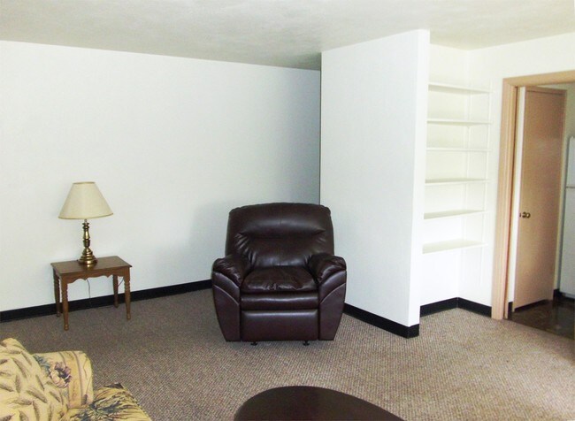 Foto del edificio - 1516 3rd Ave NE