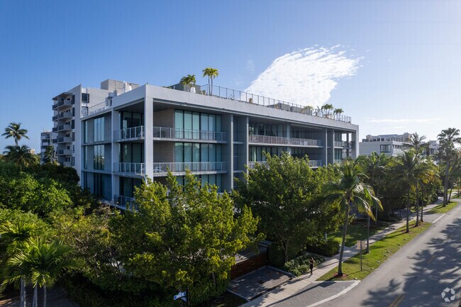 Building Photo - 101 Sunrise Dr