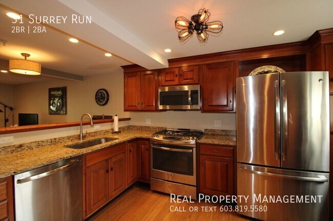Building Photo - Beautiful * FULLY FURNISHED * 2 Bedroom Co...