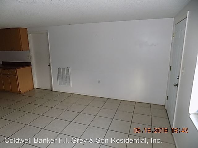 Building Photo - 8521 Sunnydale Dr