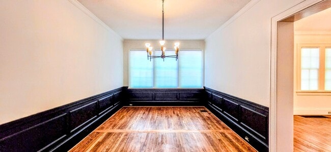 Building Photo - 1355 Magnolia Curve