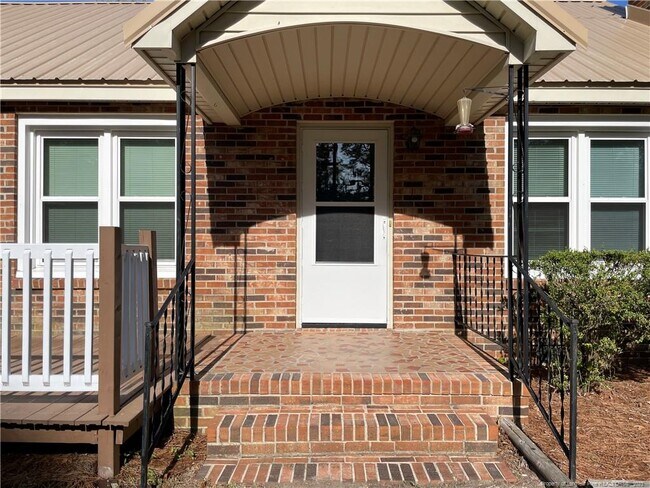 Building Photo - 352 Tc Jones Rd