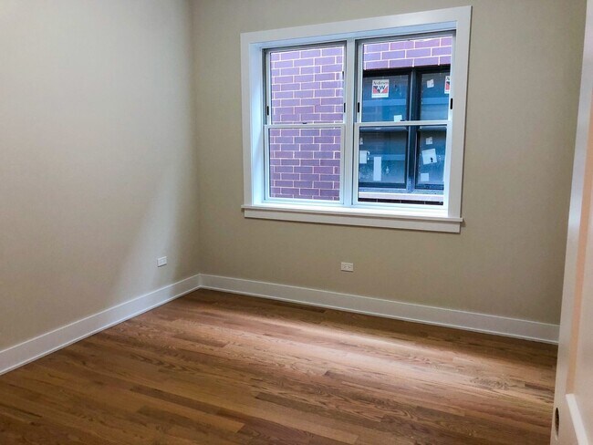 Photo - SUBLET - 3 Bed 2 Bath Condo Quality in Ros...