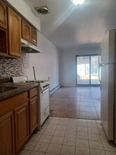 Building Photo - 156-14-156-78 78th St