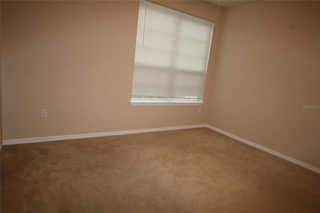 Building Photo - 5581 Rosehill Rd