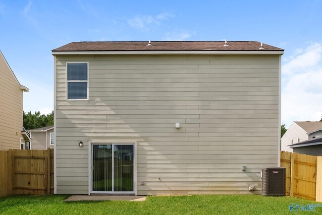 Building Photo - 120 Wethersfield Dr