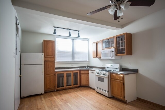 Foto del edificio - 4448 N Western Ave