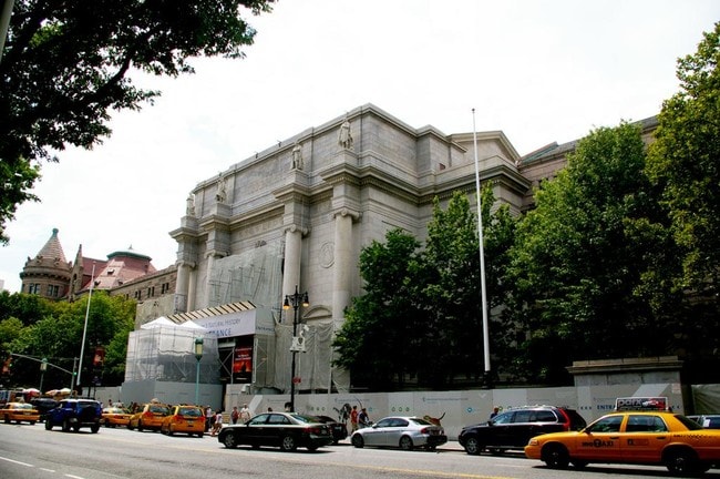 Building Photo - 160 W 73rd St
