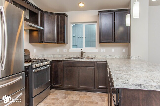 Foto del edificio - 8114 Grayhawk Cir