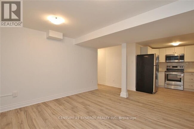 Building Photo - 34 Majestic Dr