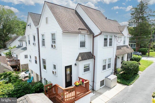 Foto del edificio - 2929 Morris Rd